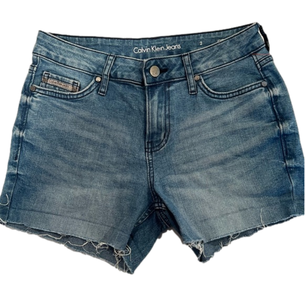 Calvin Klein City Short. Size 2.